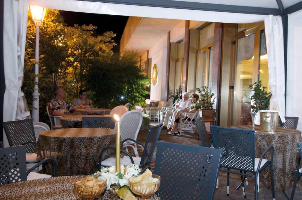Hotel Terme Principe อาบาโนแตร์เม ภายนอก รูปภาพ