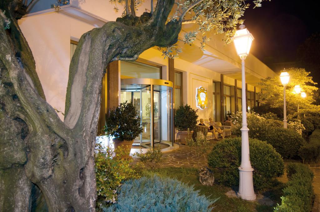 Hotel Terme Principe อาบาโนแตร์เม ภายนอก รูปภาพ
